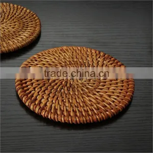 Round Rattan Coasters With Holder (Set of 6) / Rattan Platemat thumbnail-5
