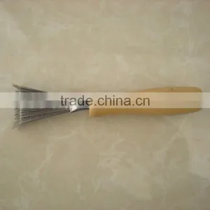 Hair Brush Cleaner With Wooden Handle and Stainless Steel Head thumbnail-2