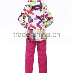 New Style Winter Outdoor Ladies Waterproof and Windproof Ski Jacket thumbnail-2