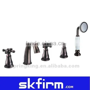 Luxury 5 Pcs Bathroom Tub Oil Rubbed Rain Shower Set thumbnail-1