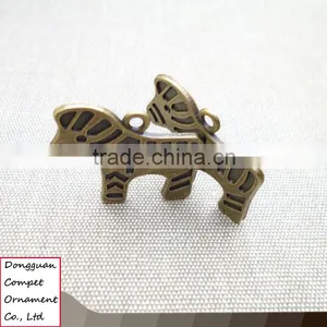 Wholesale Zinc Alloy Bronze Plaque Tiger Zebra Pendant thumbnail-3