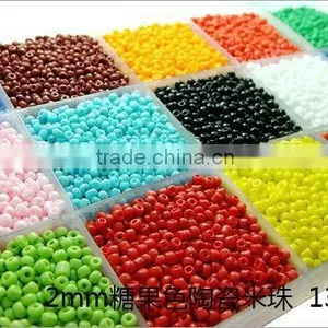 Hot Sell Glass Beads10 Colors in a Plastic Box thumbnail-1