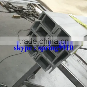 HOT ROOLED AND PICKLED STAINLESS STEEL CHANEL BAR IN GRADE AISI304 LENGT IN 6000MM thumbnail-2