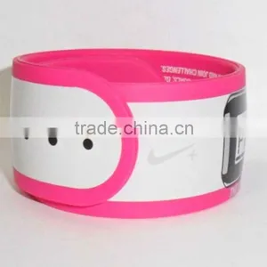 NEW Silicone Snap Slap On Rubber Slogan Bracelet Bangle thumbnail-1