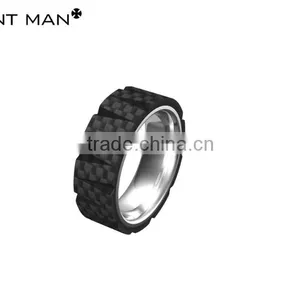 2016 Hot Sales Titanium Rings Black Plating Band Mens Carbon Fiber Titanium Ring Band thumbnail-6