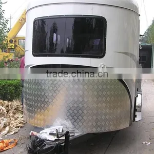 High Quality China Horse Float for Sale thumbnail-1