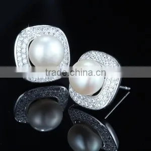 925 Sterling Silver White Pearl Bar Setting Ear Studs for Women thumbnail-2