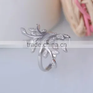 Wholesale 925 Sterling Silver Spring Style Leaves and Branches Ring With Pave Setting thumbnail-4