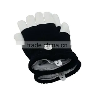 LED Colorful Flashing Finger Lighting Gloves thumbnail-1