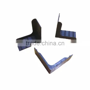 Plastic Corner Molding thumbnail-1
