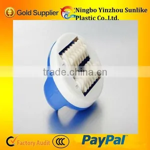 Plastic Handheld Massager thumbnail-1