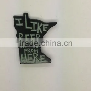 Simple Custom Soft Enamel Metal Badge /Custom Soft Enamel Glitter Baseball Trading Pins Factory thumbnail-1