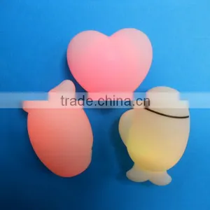 2014 Hot Sale Plush Toy With a Velcro Carrot With Micro USB Baby Night Light thumbnail-4