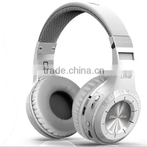 QC15 Noise Isolation Over Bosely Sound Headphone With Microphone With Original Boexes And Package thumbnail-1