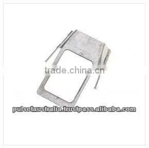 Flat Bracket With Nails thumbnail-1