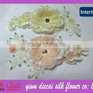 Beading/lace Decorated Silk Bridal Flower Hair Comb thumbnail-1
