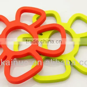 Promotion Silicone Cup Holder Coaster thumbnail-1