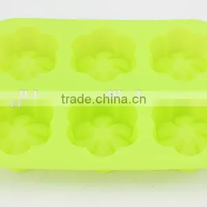12 in 1 Silicone Baking Cake Moulds thumbnail-5