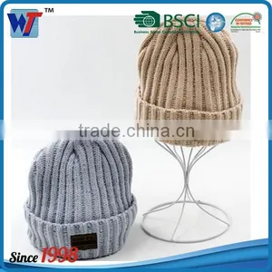 Chinese Manufacturer New Design Acrylic Fashion Crocheted Knitted Hat thumbnail-1