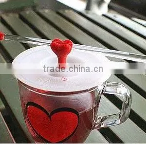 Fashion and Cute Silicone Cup Lid With Straw thumbnail-1