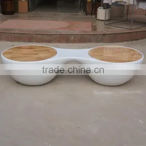 Large Fiberglass Round Mall Chair thumbnail-1