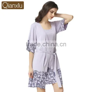China Supplier Quality Qianxiu Two Pieces Hot Printed Ladies Deft Design Night Wear thumbnail-2