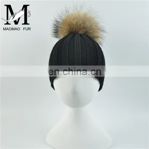 Wholesale New Fashion Hat With Raccoon Fur Ball Hand Knitted Baby Hat thumbnail-5