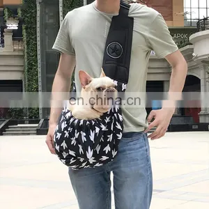 Wholesale Durable Dog Backpack Pet Bag Outgoing Carrying Bag Fashion Pet Shoulder Bag thumbnail-2