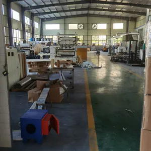 High Adhesive, Water-proof, Anti Corrosion, Weather-resistant Self-adhesive Bitumen Membrane thumbnail-5