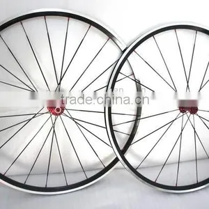 en Standard 700c Carbon Road Wheelsets 24mm Carbon Alloy Road Bike Wheelset thumbnail-3