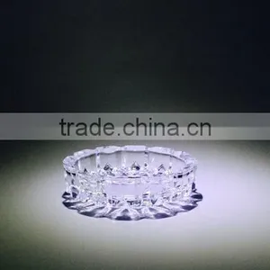 Antique Shining Round Engraved Glass Ashtrays for Wolesale thumbnail-2