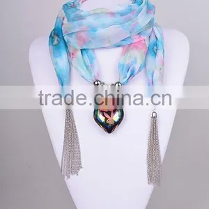 2016 New Collections Heart Shaped Pendant Jeweled Shawls Scarves thumbnail-1