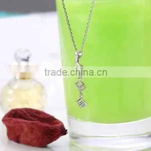 Website China 925 Sterling Silver Tricolor CZ Cube Pendant Necklace thumbnail-2