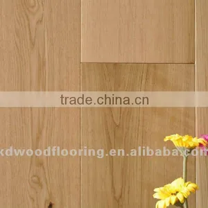 Stylish White Oak Engineered Wood Flooring in Smooth Surface thumbnail-1