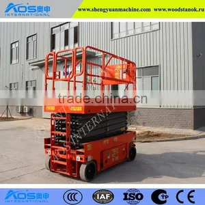 Small Type Self-propelled Electric Scissor Lift Machine thumbnail-2