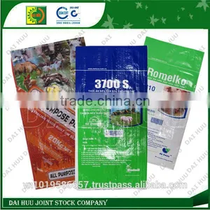 Colorful Laminated PP Woven Bag for Animal Feed thumbnail-1
