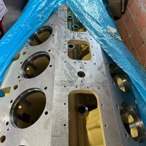 CUMMINS BLOCK,CYLINDER 4927512 3648602 4955242 thumbnail-2