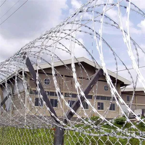 Hot Dip Galvanized Barbed Wire is Suitable for Farm Enclosure and Villa Walls thumbnail-2