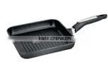 Famous Non-stick Coating Griddle With Waves and Bakelite Handle thumbnail-1