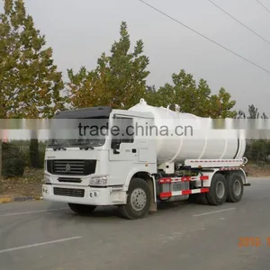 Sinotruk Hot Selling 6cbm-16CBM Sewage Suction Truck With Free Parts thumbnail-3