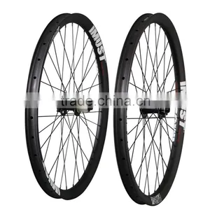 2016 Durable MTB Bike Carbon Wheels 29 40mm Width Hookless All Mountain Wheels thumbnail-2