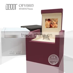 Custom Elegant Shape Showy Lcd Ring Box thumbnail-3