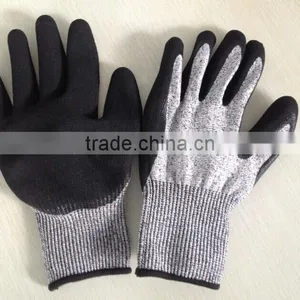 RED HPPE CUT RESISTANT HAND GLOVE thumbnail-6