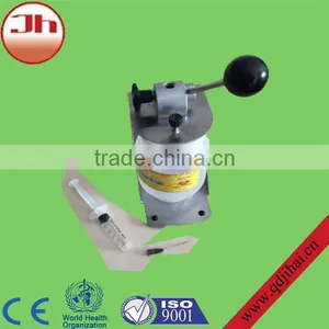 2015 New Design Stainless Manual Medical Durable Syringe Needle Cutter thumbnail-2