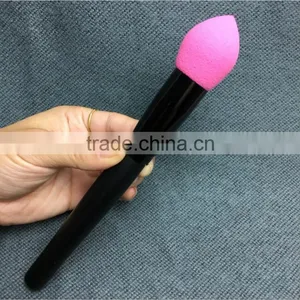Single Puff Brush Foundation Brush Sponge Makeup Brush thumbnail-1