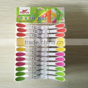 Maple Leaf Pattern Plastic Clothespins Laundry Clips Soft Grip Pegs Clothes Line Clips thumbnail-5