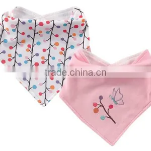 China Cute Baby Gift Applique Cotton Custom Absorbent Dribbler Wholesale Bandana Baby Bibs thumbnail-3