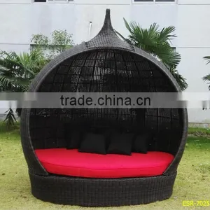 Garden Yard Couch Furniture thumbnail-1