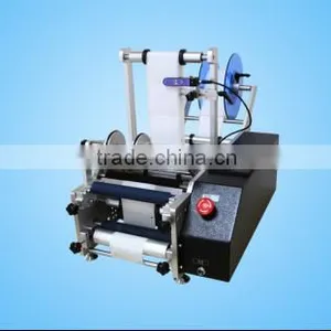 Semi Automatic Round Bottle Labeling Machine thumbnail-1