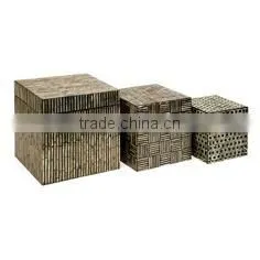 High Quality Best Selling Lacquered Mother of Pearl Square Box thumbnail-1